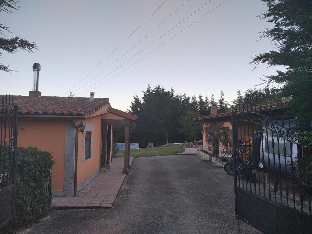 Quintanahedo Casa Las Ninas מראה חיצוני תמונה
