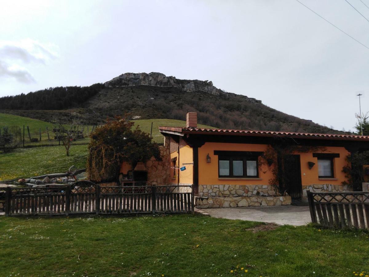 Quintanahedo Casa Las Ninas מראה חיצוני תמונה